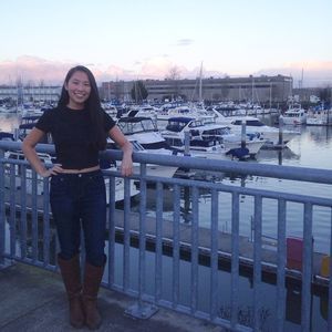 Meet your Posher, Amy